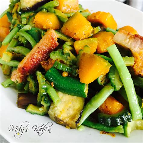 Paano Lutuin ang Pakbet Tagalog .